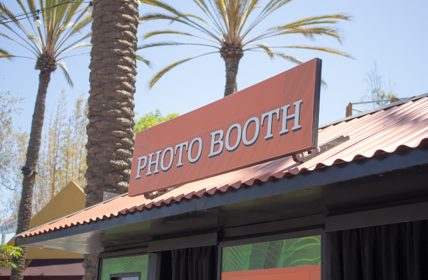 Where Can You Rent Photo Booths For Your Events in Singapore?